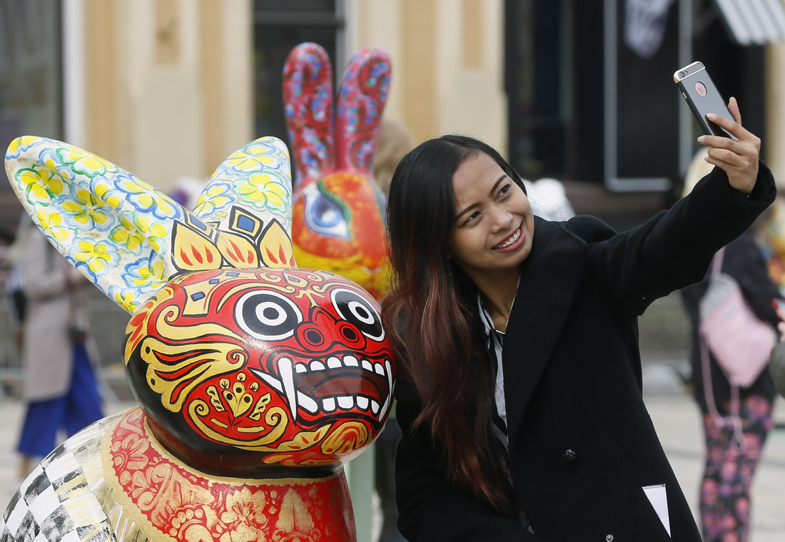 Пасхальные кролики в центре Киева