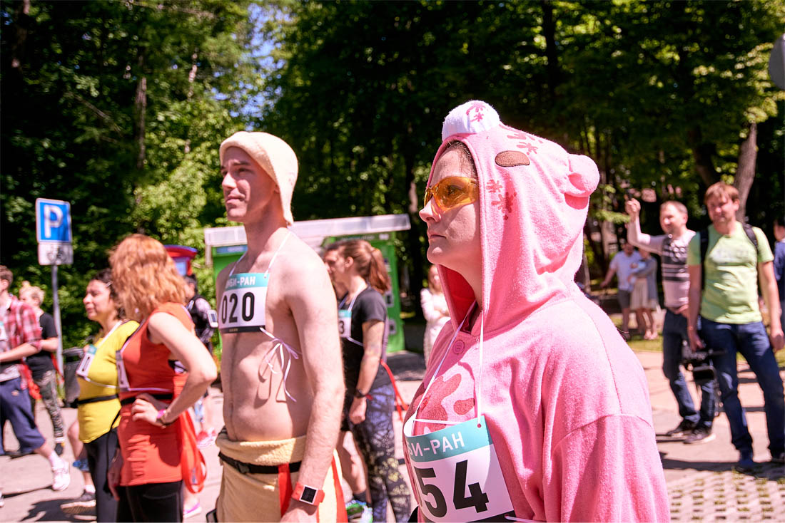 Несмотря на это, нежити было на кого охотиться этим субботним утром