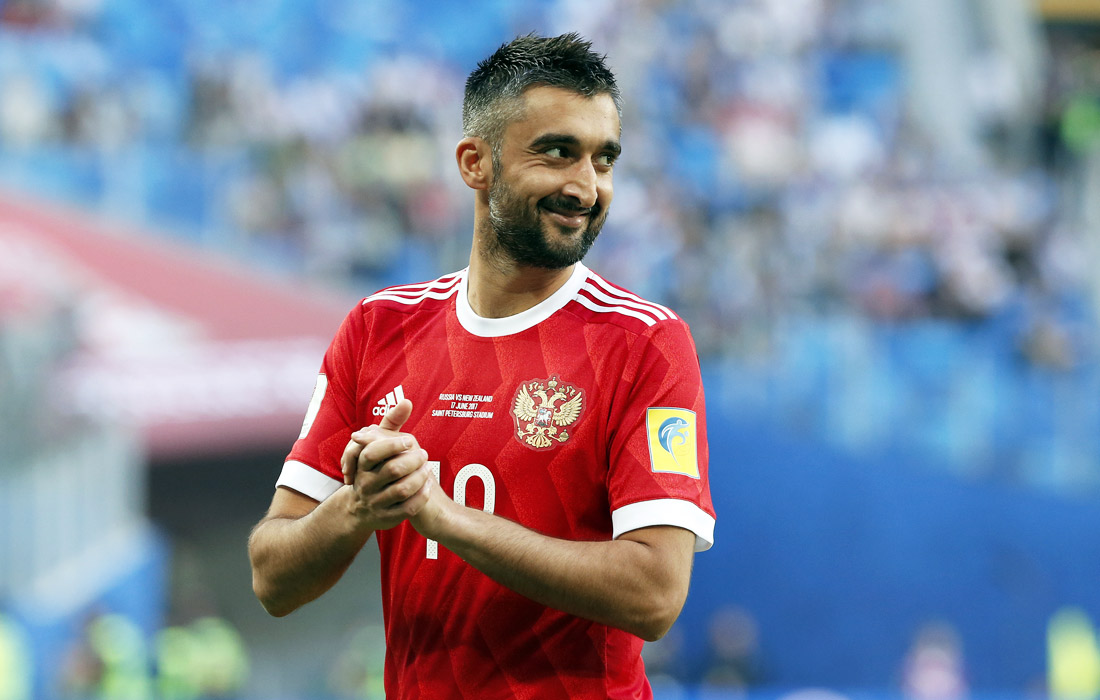 Полузащитник Александр Самедов ("Спартак")