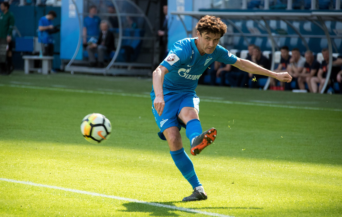 Полузащитник Юрий Жирков ("Зенит")