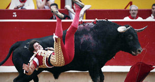 Фестиваль Сан-Фермин в Испании