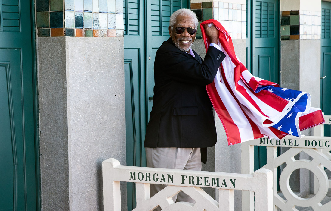 Актер Морган Фримен на открытии именной пляжной кабинки во время 44-го фестиваля американского кино в Довиле