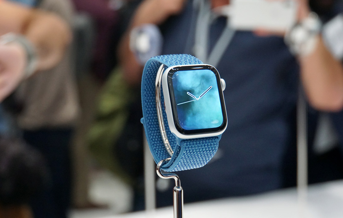       Apple Watch  $499;     28 ,   31990 .