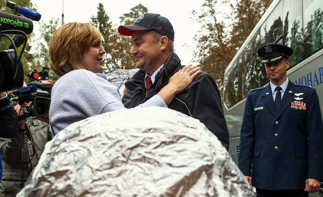 Проводы членов экипажа МКС-57/58 на космодром Байконур