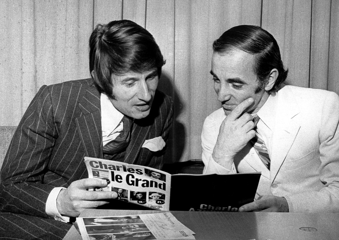 С австрийским певцом Удо Юргенсом во время антракта в Берлинской филармонии. 2001 год.