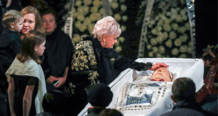 Прощание с Николаем Караченцовым