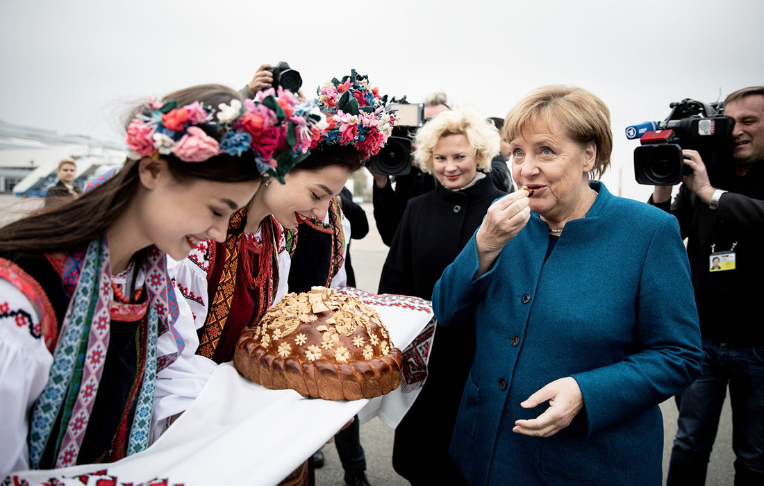 Встреча Ангелы Меркель в аэропорту "Борисполь" в рамках официального визита в Киев