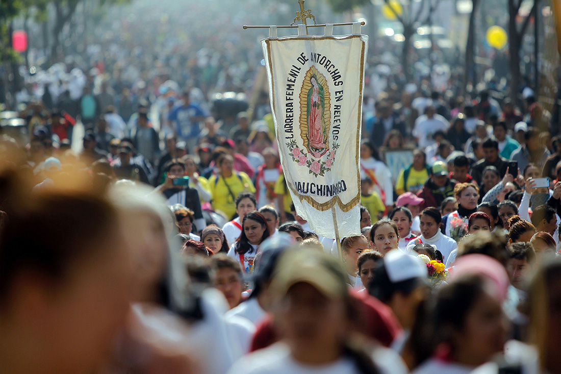 День Девы Марии Гваделупской празднуют в Мексике