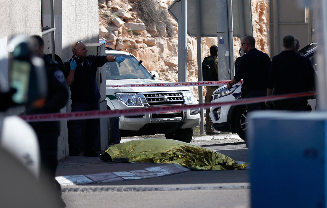 На КПП А-Заим в пригороде Иерусалима при попытке нападения с ножом на израильского военнослужащего была застрелена 16-летняя палестинка