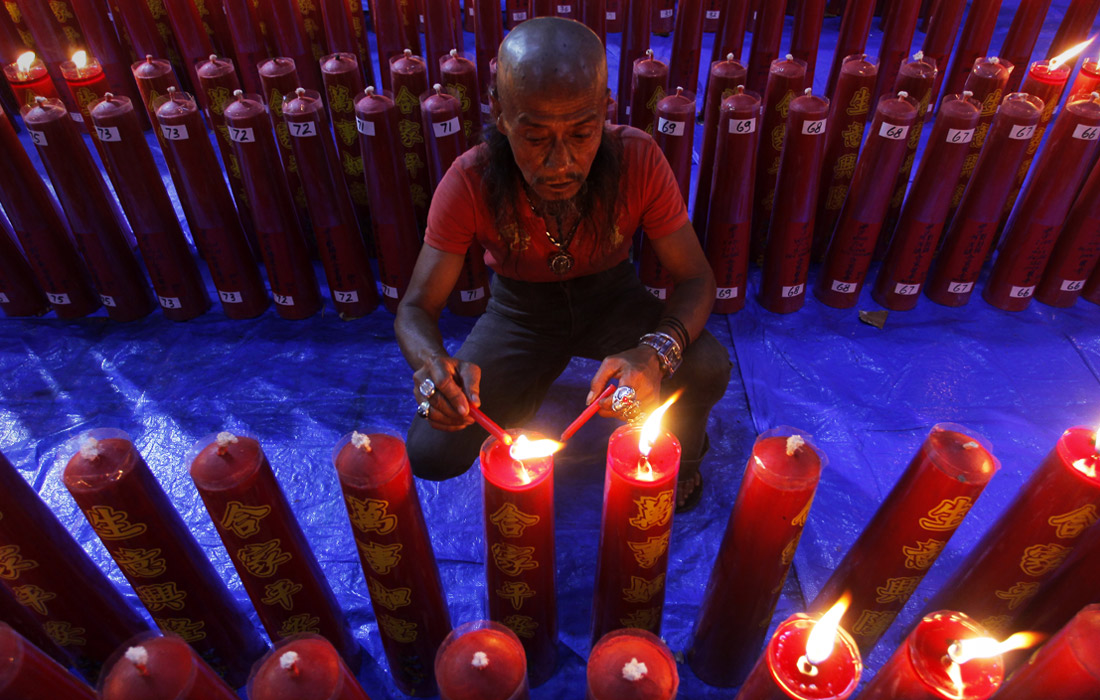 Празднование Нового года по лунному календарю в Индонезии