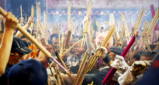 Празднование Нового года по лунному календарю