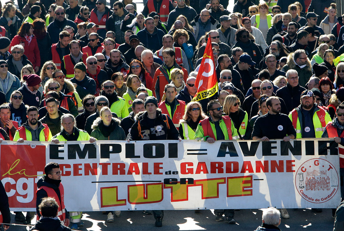 Всеобщая забастовка во Франции, организованная профсоюзом CGT против политики президента Эммануэля Макрона