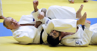 Тренировка Владимира Путина по дзюдо