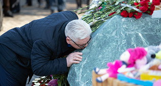 Первая годовщина трагедии в "Зимней вишне"