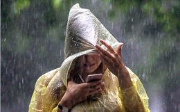 В некоторых районах Москвы за полдня выпала половина месячной нормы осадков