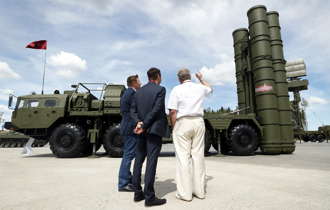 Зенитный ракетный комплекс С-400 "Триумф"