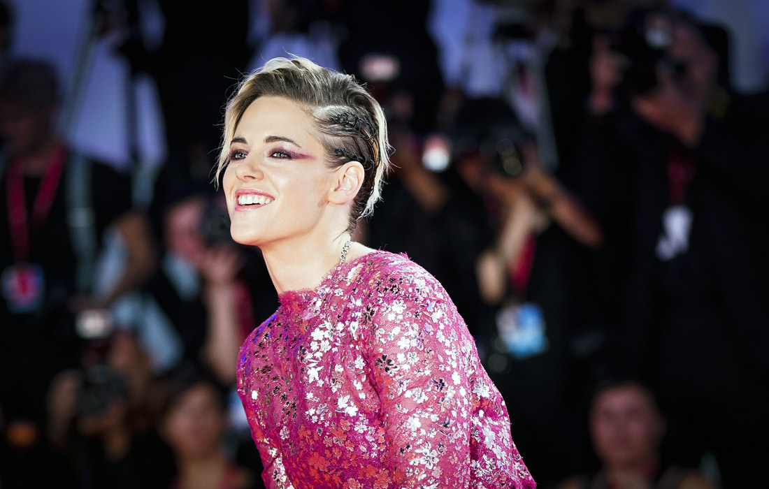 Кристен Стюарт на премьере политического триллера "Назло врагам"