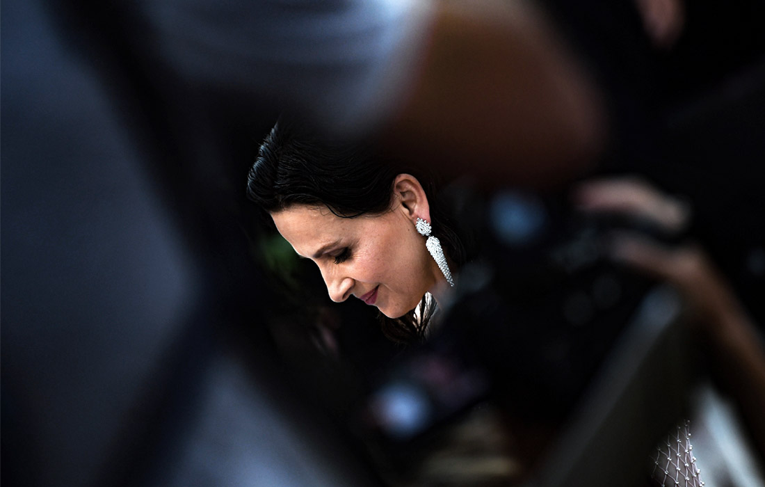 Жюльет Бинош на показе картины японского режиссера Хирокадзу Корээды "Правда"