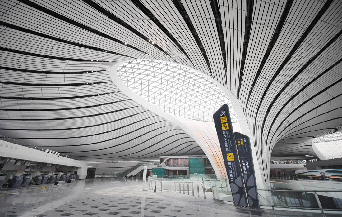 Ряд иностранных авиаперевозчиков, включая British Airways и Finnair, планируют перевести все или часть своих рейсов в новый пекинский аэропорт