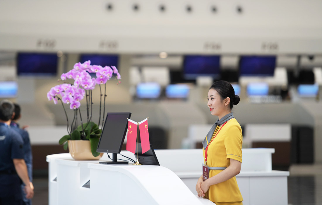 Аэропорт открыли накануне празднования 70-летия КНР