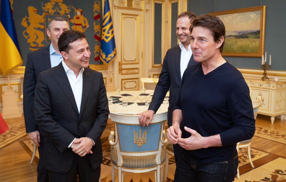 Президент Украины Владимир Зеленский провел в Киеве встречу с голливудским актером Томом Крузом