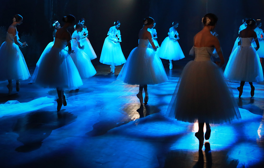 Репетиция балета "Жизель" в театре Йоханнесбурга, Южная Африка