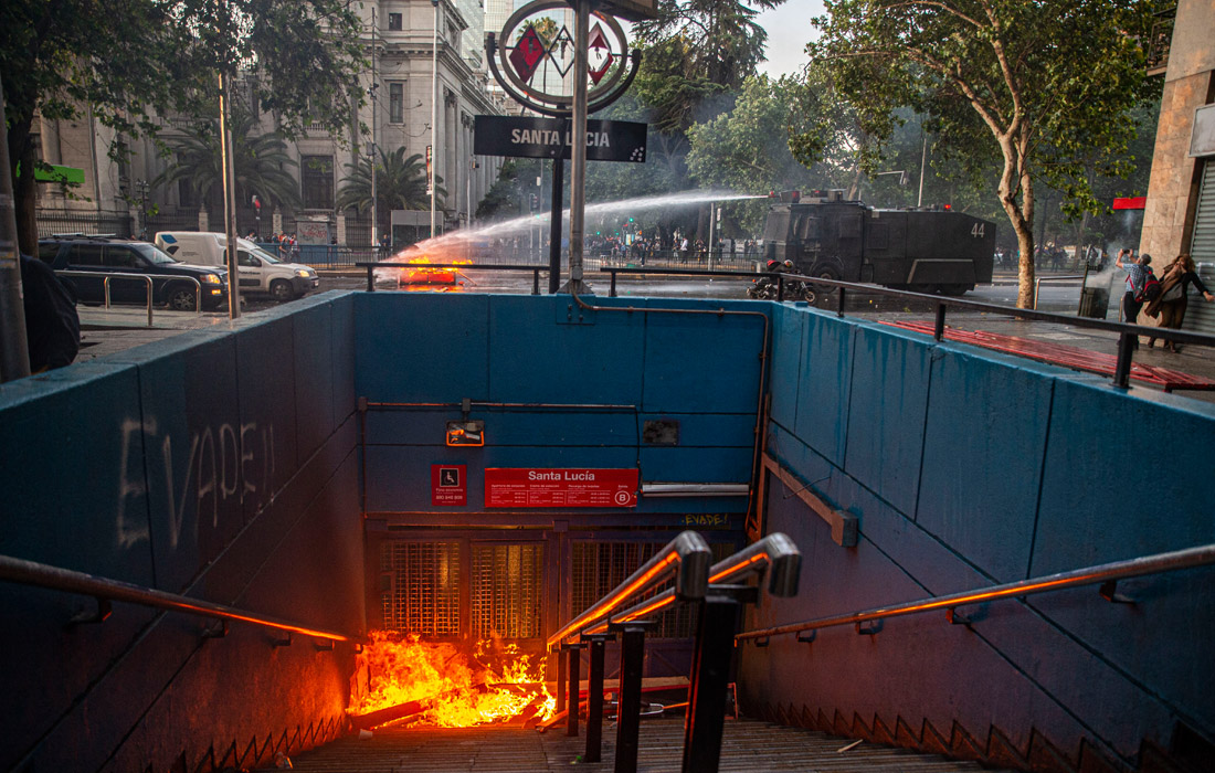 Из-за действий вандалов придется восстанавливать порядка 40% всех станций