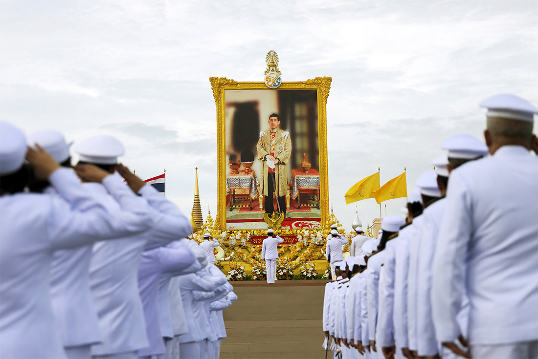 В Таиланде в очередной раз чествовали нового короля