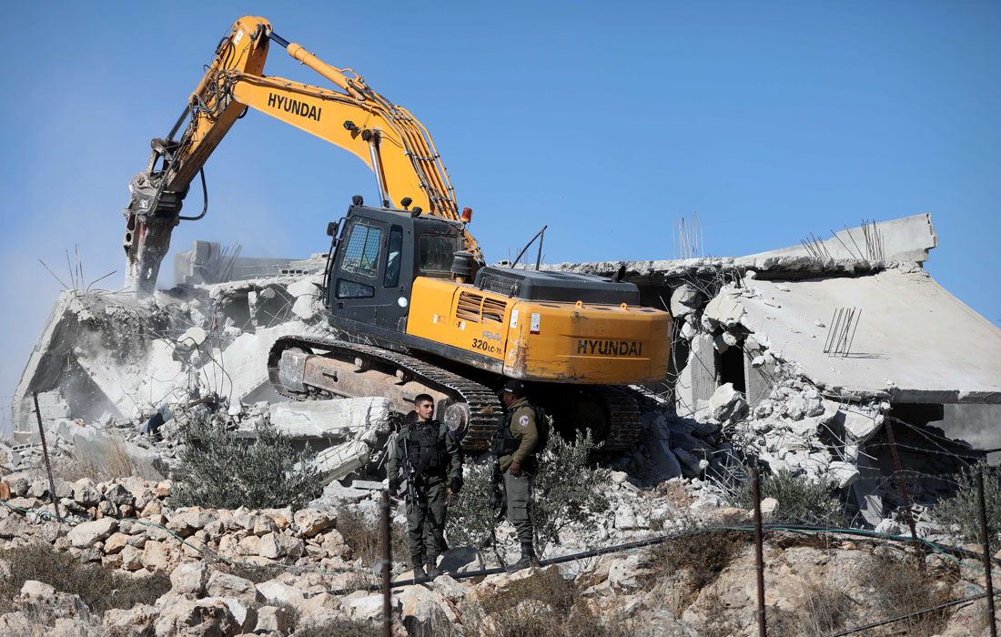 Израильские бульдозеры снесли два дома возле лагеря беженцев Арруб на Западном берегу реки Иордан