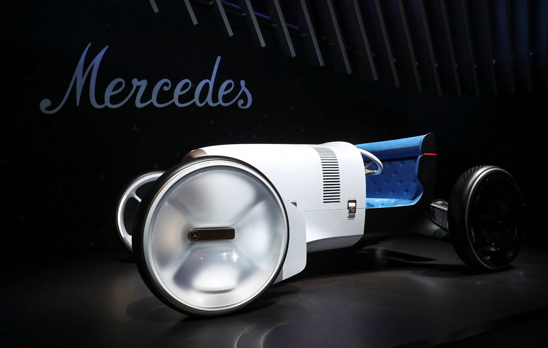 Концепт-кар Simplex, вдохновленный Mercedes 35 PS 1901 года, представили на автосалоне в Лос-Анджелесе