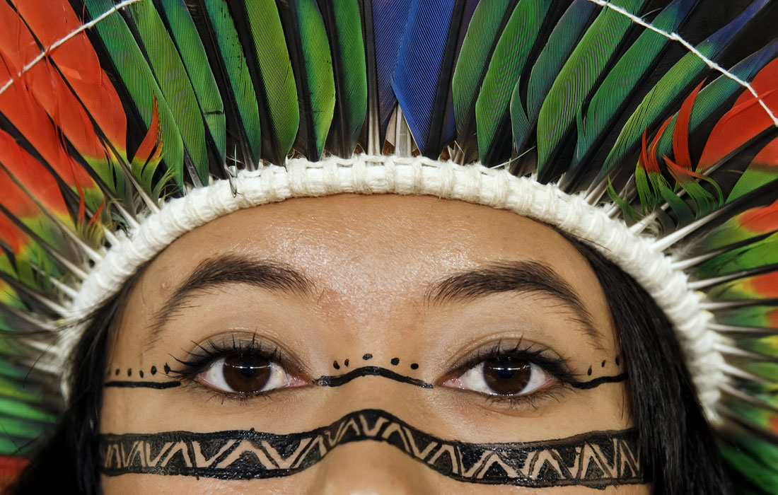 По случаю Международного дня прав человека в Европейской штаб-квартире ООН прошел первый Саммит молодых активистов, Женева, Швейцария. На фото: Бразильская активистка, отстаивающая права коренных народов.