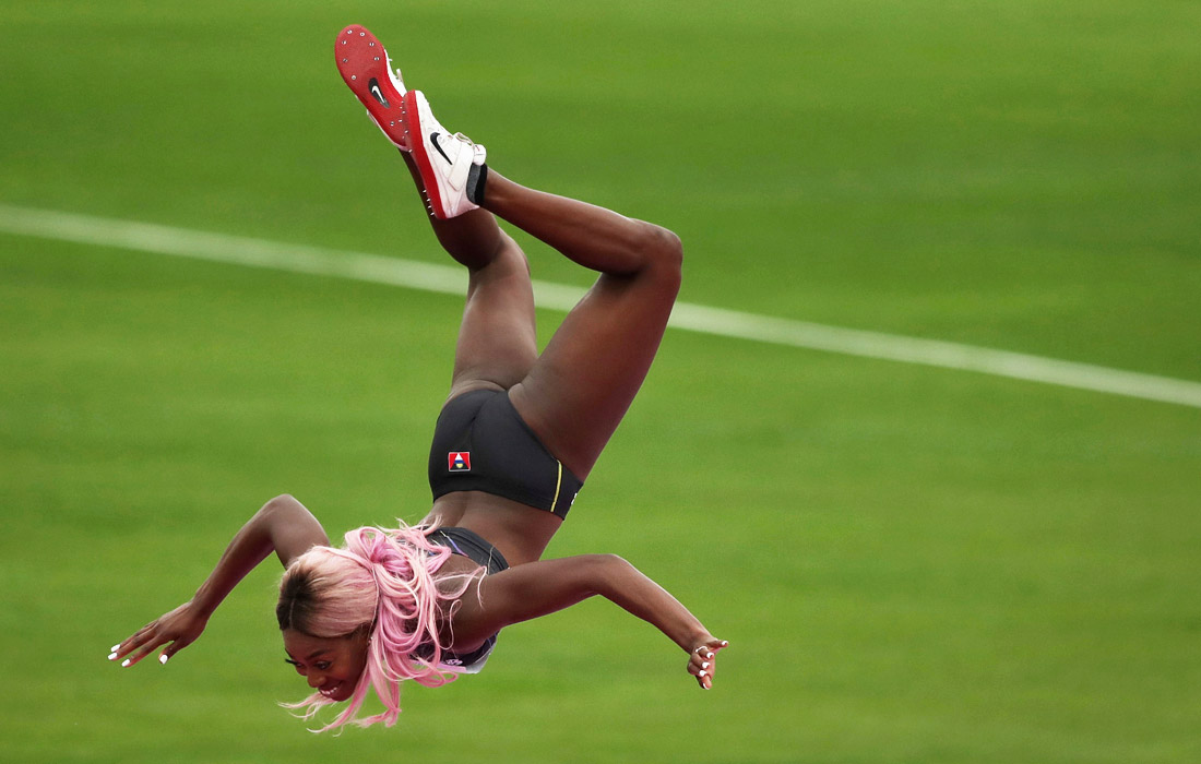 Спортсменка Присцилла Фредерик во время соревнования по прыжкам в высоту в рамках Панамериканских игр в Лиме, Перу. 8 августа.