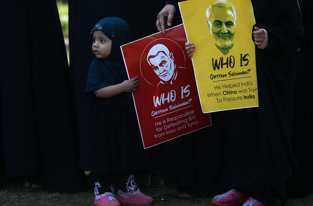 Шиитское население Мумбаи вышло на демонстрацию против США в связи с убийством командира иранского спецподразделения "Кудс" генерала Касема Сулеймани в Ираке