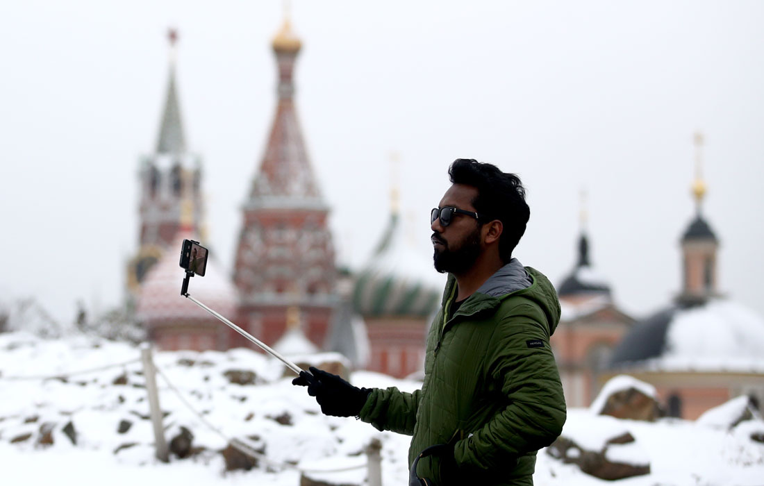 В Москве минувшей ночью в среднем выпало около 3 сантиметров снега