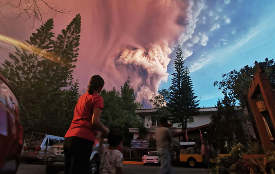 Извержение вулкана Таал на Филиппинах