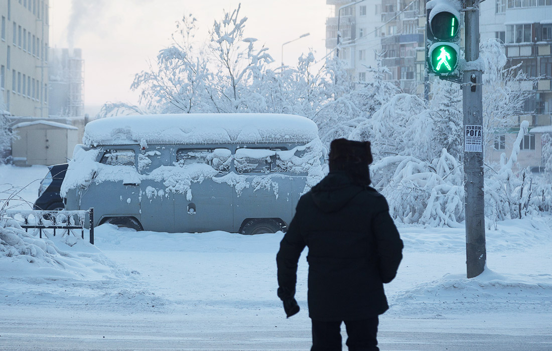 Температура воздуха в Якутске опустилась до 30 градусов мороза