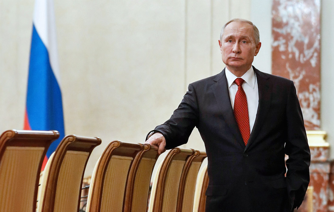 Президент России Владимир Путин перед встречей с членами правительства РФ