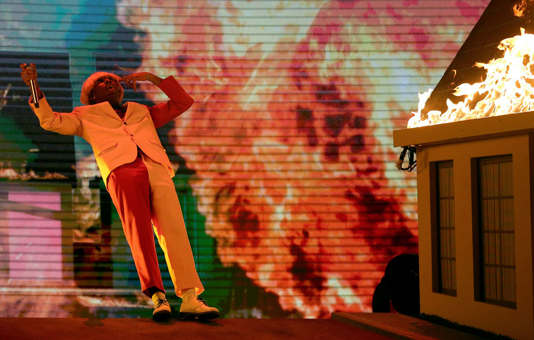 Рэпер Tyler, the Creator получил награду за лучший рэп-альбом ("Igor"). Это первая статуэтка на счету исполнителя.