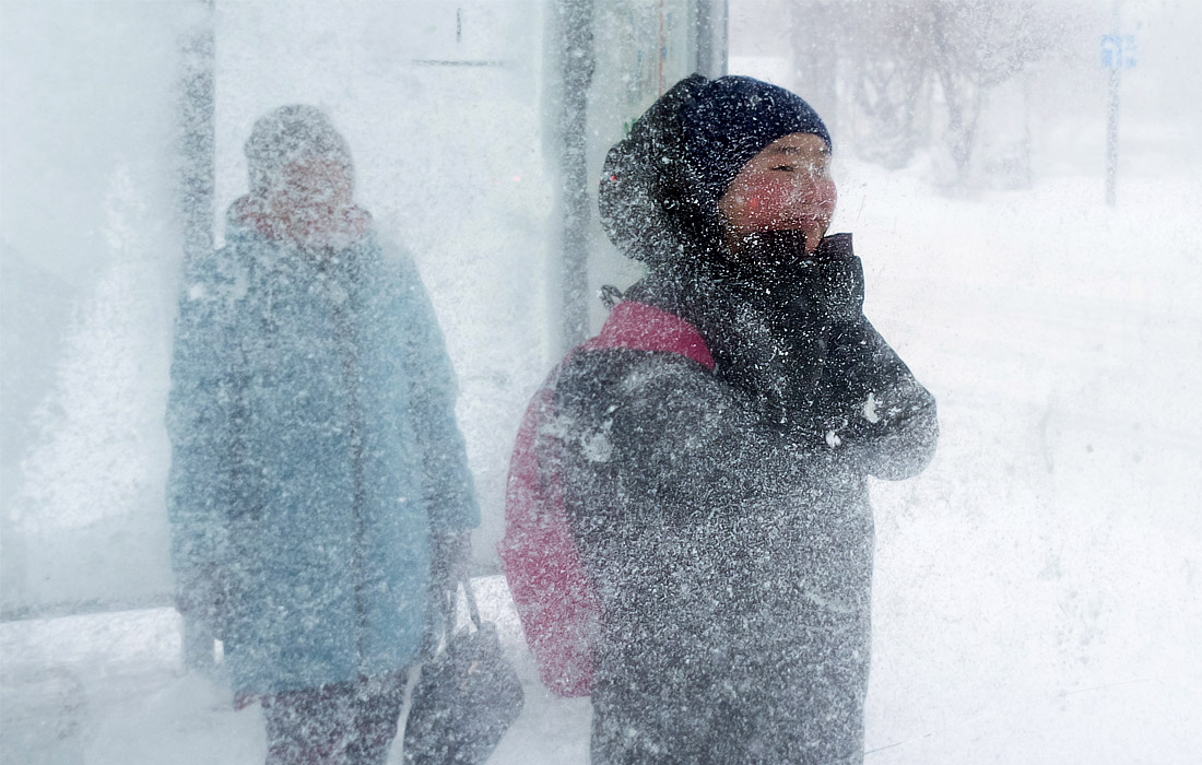 На Сахалин пришел снежный циклон