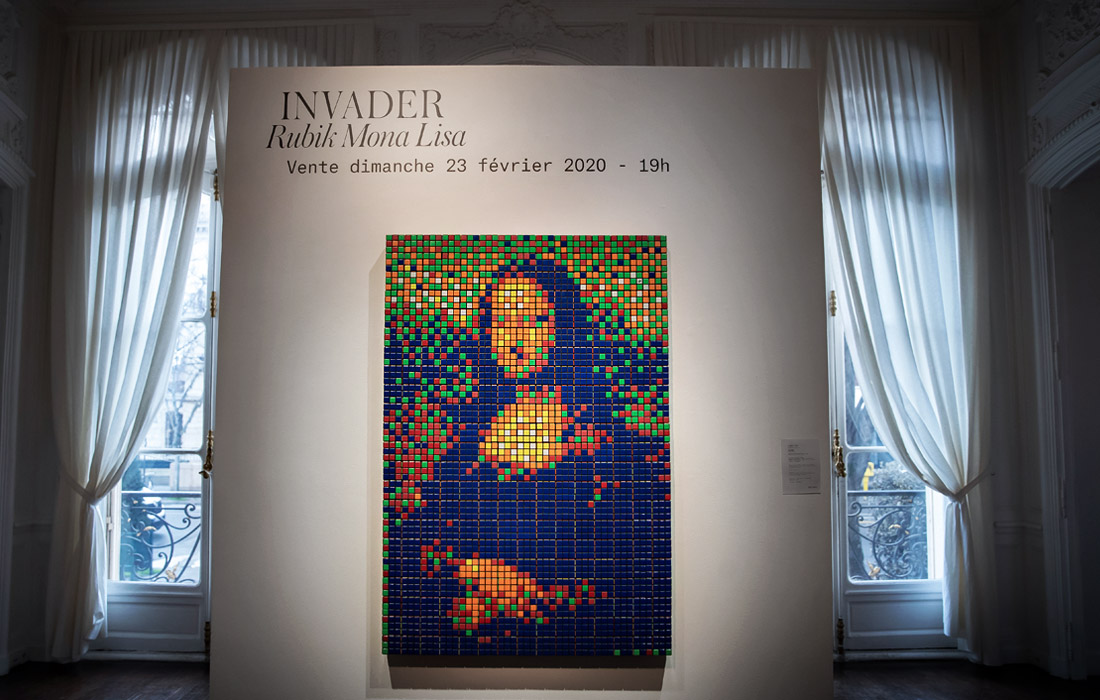 Собранную из 330 кубиков Рубика копию "Моны Лизы" выставят на аукционе Artcurial в Париже. Оценочная стоимость работы составляет 150 тысяч евро.