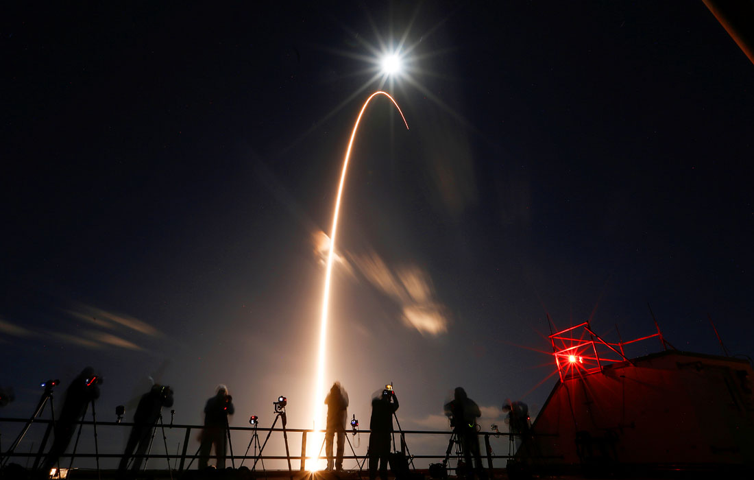 С космодрома на мысе Канаверал стартовала ракета-носитель Atlas с космическим зондом Solar Orbiter