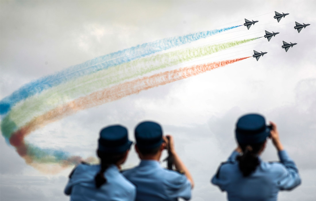 В Сингапуре открылся международный авиасалон Singapore Airshow 2020. В этом году многие компании отказались от участия в выставке из-за вспышки коронавируса.