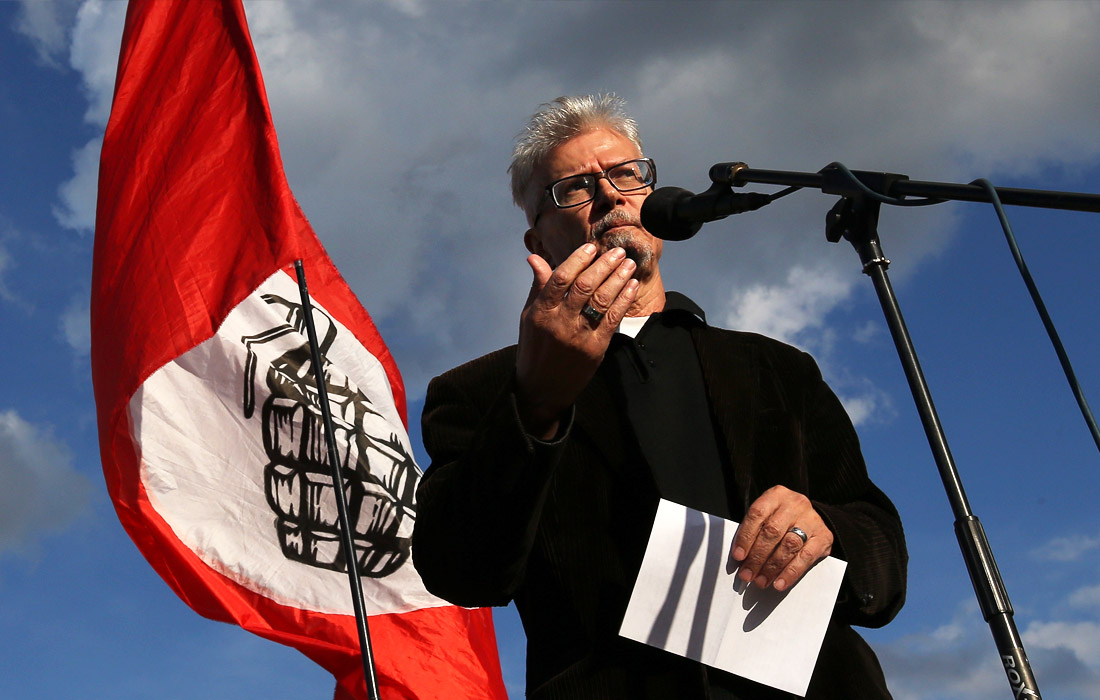 Во время акции "Стратегия-31" на площади Краснопресненская застава в Москве. 31 июля 2015 года.