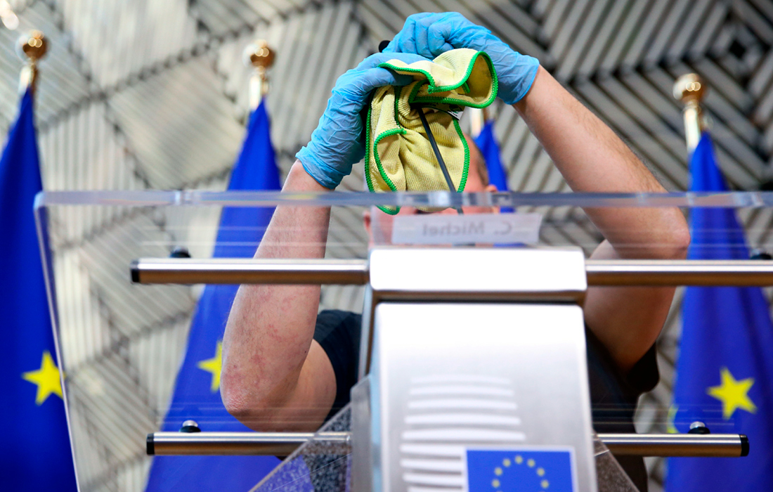 27 марта. Пленарная сессия  Европарламента в Брюсселе о мерах по борьбе с распространением коронавируса прошла в дистанционном режиме.