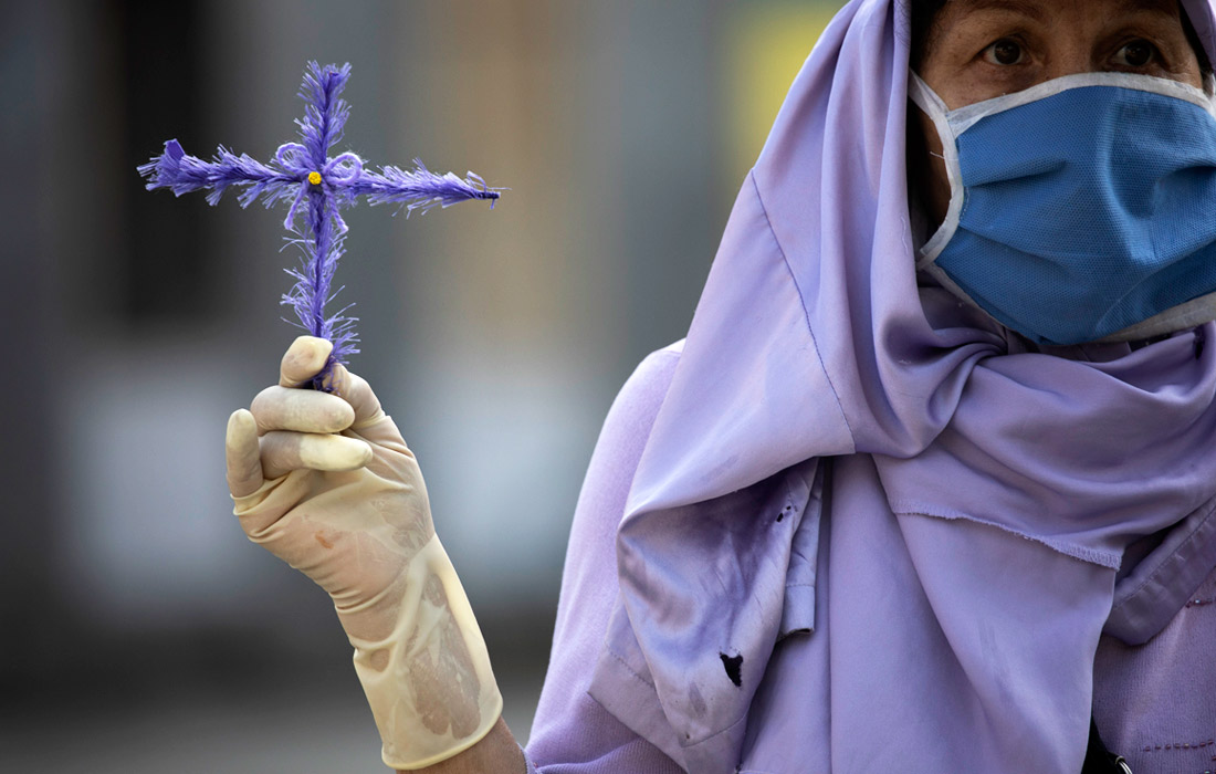 Верующая в Каракасе, Венесуэла