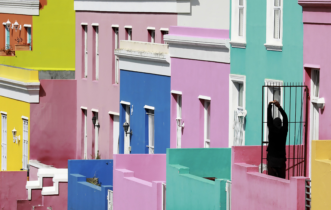 Разноцветные дома в квартале Бо-Каап в Кейптауне, ЮАР