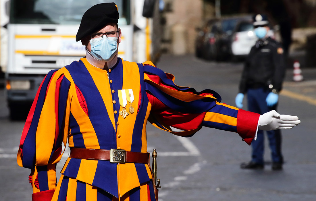 Швейцарская гвардия Ватикана во время пандемиии коронавируса