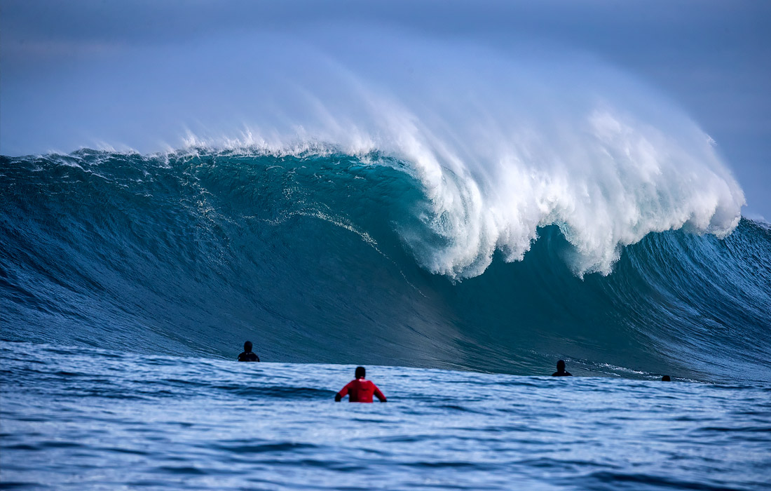 Серфинг на больших волнах в Кейптауне