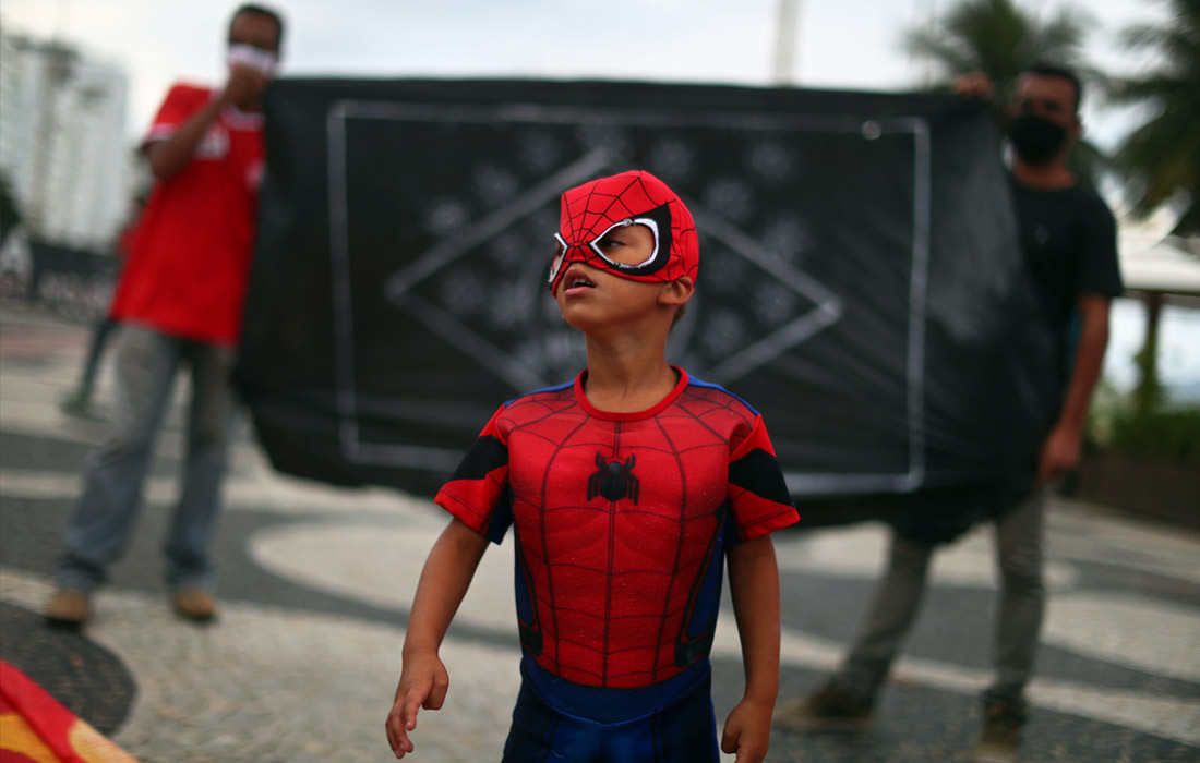 В Рио-де-Жанейро проходят акции протеста против президента Бразилии Жаира Болсонару