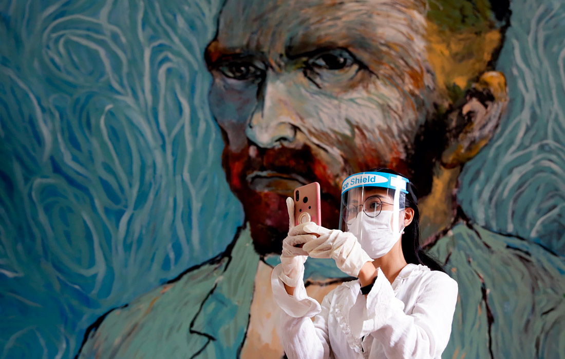 8 июля. В Индонезии возобновили работу музеи.